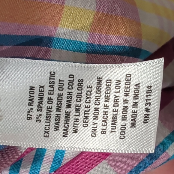 Colorful Plaid Women's Top 3X - Picture 6 of 9